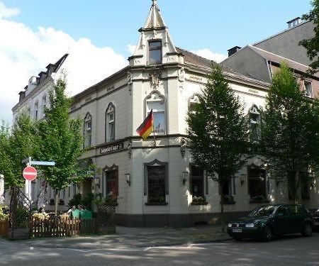 Stadt-Gut-Hotel Zum Rathaus Oberhausen  Esterno foto